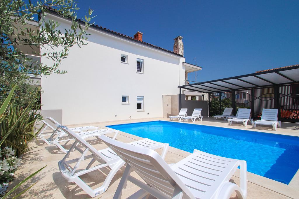 Apartments Villa Rivarella Novigrad  Pokój zdjęcie